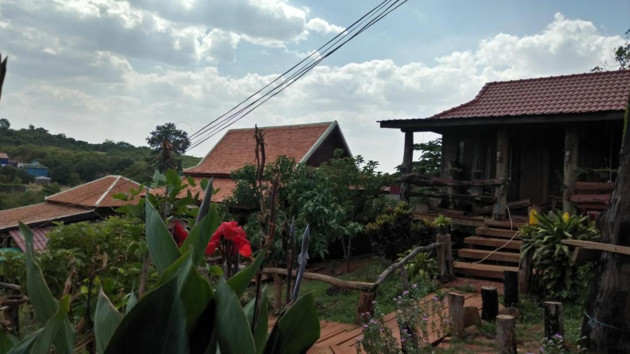 Ratanak Tep Rithea Homestay Banlung Esterno foto